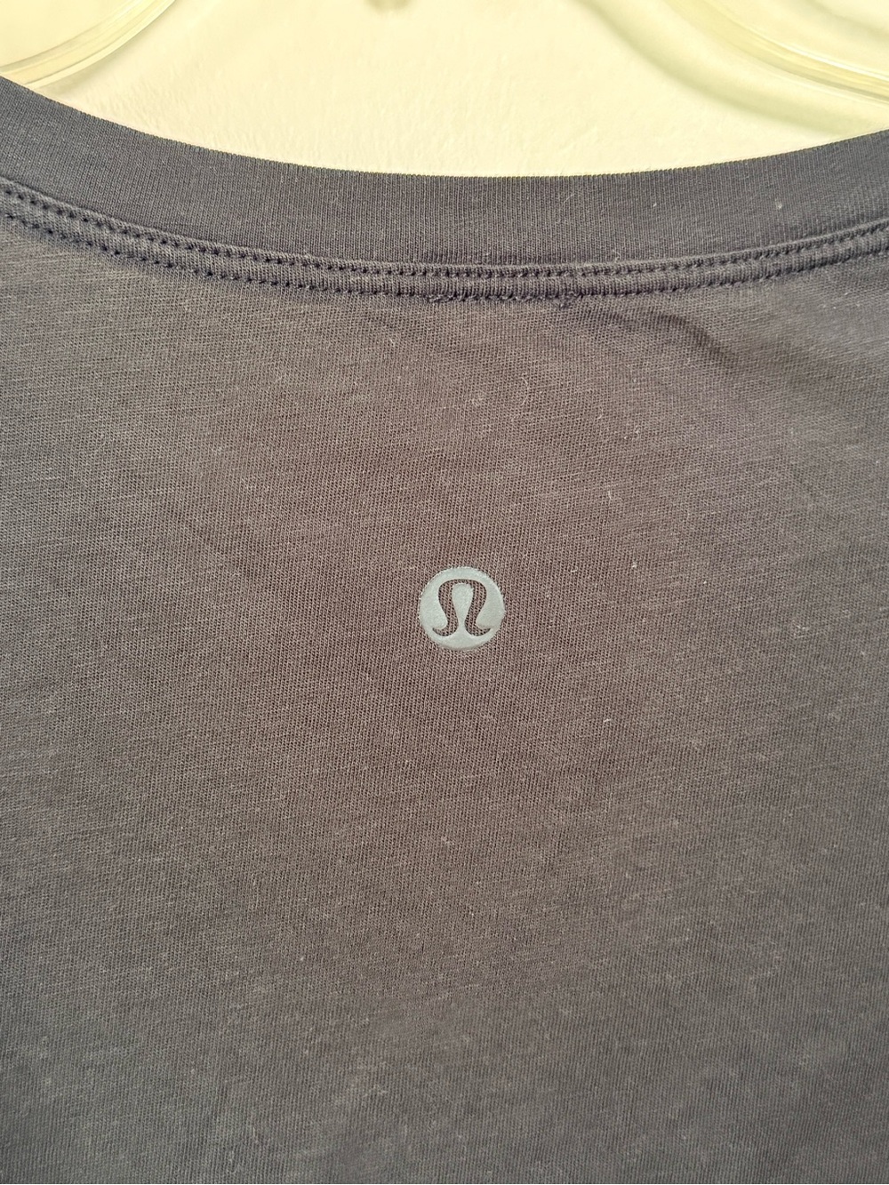 Lululemon Black Fast And Free Race Length Cropped Top, SIZE S, See Description - Picture 5 of 6